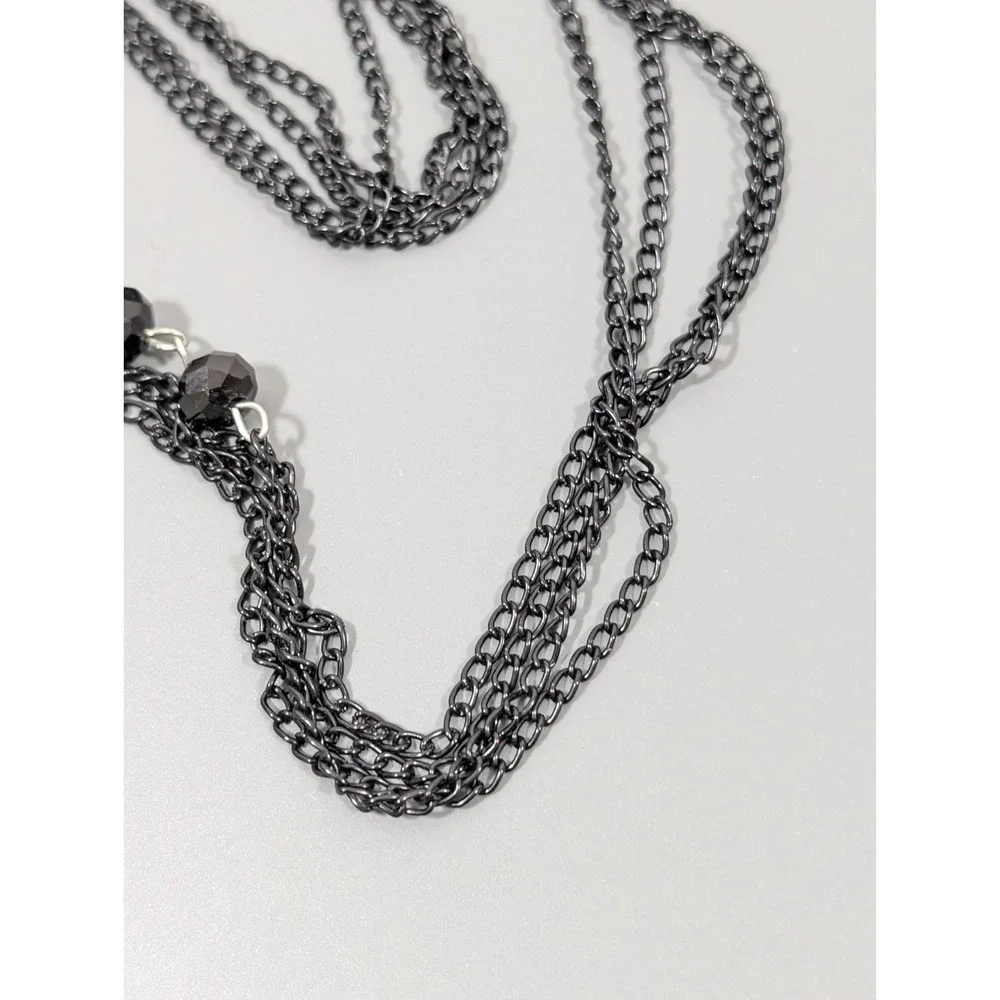 The Unbranded Brand shape featuring strand